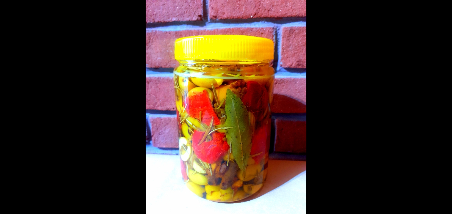 Zeytin Salatası